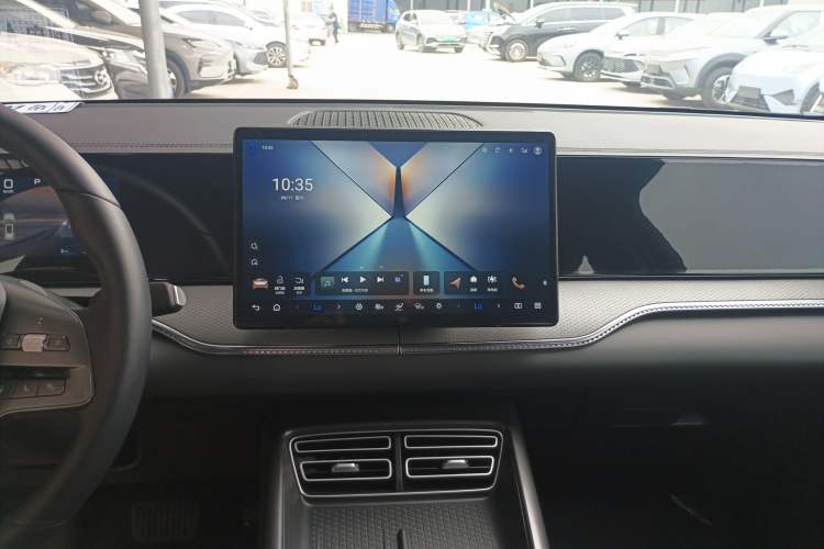 Used BYD Song Pro New Energy 2026 Model DM-i 133KM Superior Version Audio And AC Panel