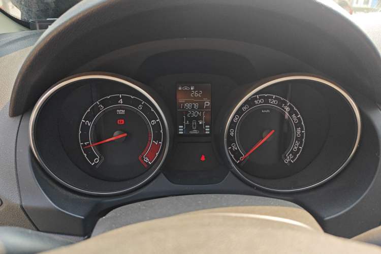 Used MG GT 2015 1.5T Automatic Fashion Edition
