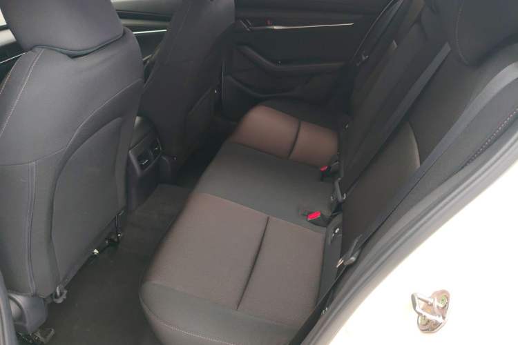 Used Mazda 3 Axela 2020 2.0L Automatic ZhiXuan Edition Left Rear Seat