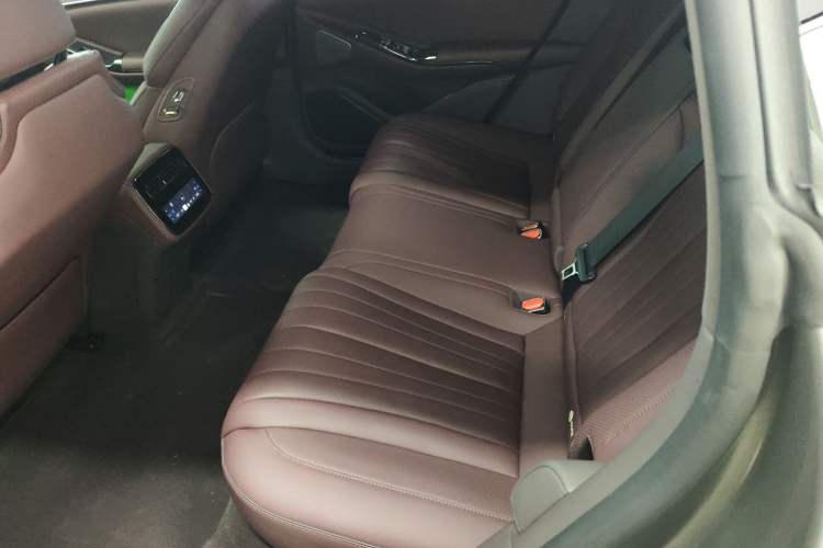 Used Denza Z9GT 2024 1100 Four-Wheel Drive Max Edition Left Rear Seat