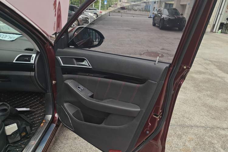 Used Leopaard CS10 2015 2.0T Manual Fashion Edition