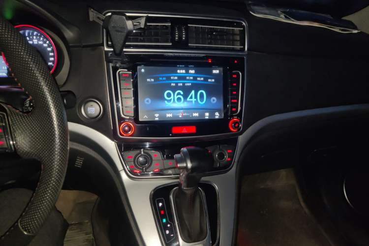 Used Haval H6 2017 Revised Blue-Label Sport Version 1.5T Automatic Two-Wheel Drive Luxury Trim
