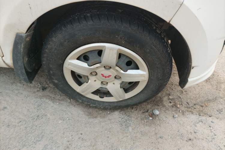 Used Wuling Hongguang 2015 1.2L S Base Model China V Standard