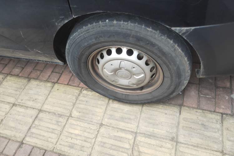 Used Ford Transit 2023 2.0T Diesel Automatic Multi-Function Commercial Vehicle Short Wheelbase Low Roof 5/6 Seats
