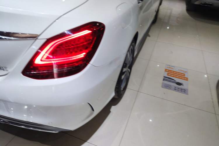 Used Mercedes-Benz C-Class 2021 C 200 L Fashion Edition Sport Version Right Rear Taillight