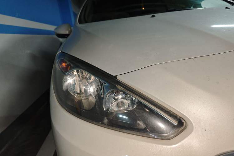 Used Peugeot 308 2014 Enjoyment Edition Classic 1.6L Automatic Fashion Model Right Front Headlight