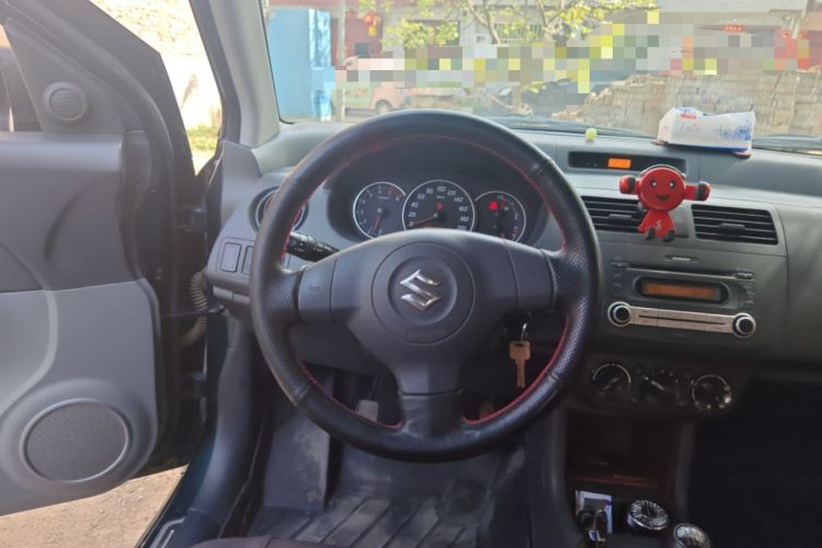 Used Suzuki Swift 2016 1.5L Manual Fashion Edition Cool Play Version
