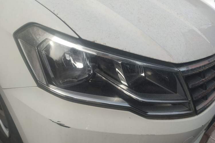 Used Volkswagen Jetta 2017 1.4L Manual Fashion Edition