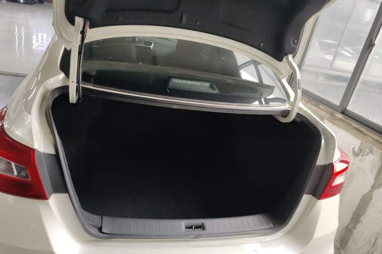 Used Nissan Sylphy 2019 Classic 1.6XE CVT Comfort Edition