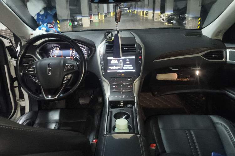 Used Lincoln MKZ 2014 2.0T Luxury Edition
