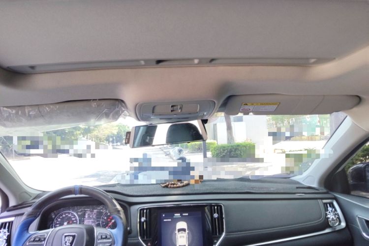 Used Roewe i6 2017 20T Automatic Internet Smart Edition
