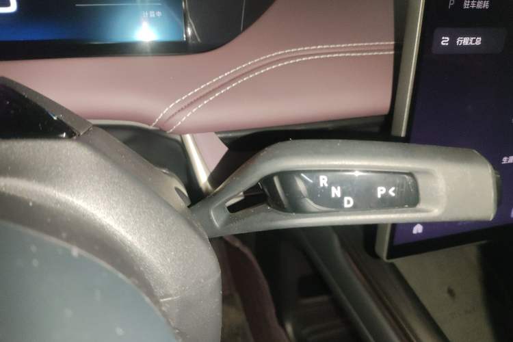 Used Xiaomi Auto SU7 2024 Rear-Drive Ultra-Long Range Advanced Pro-Level Intelligent Driving Version
