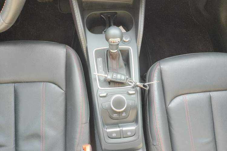 Used Audi Q2L 2022 35 TFSI Progressive Dynamic Edition
