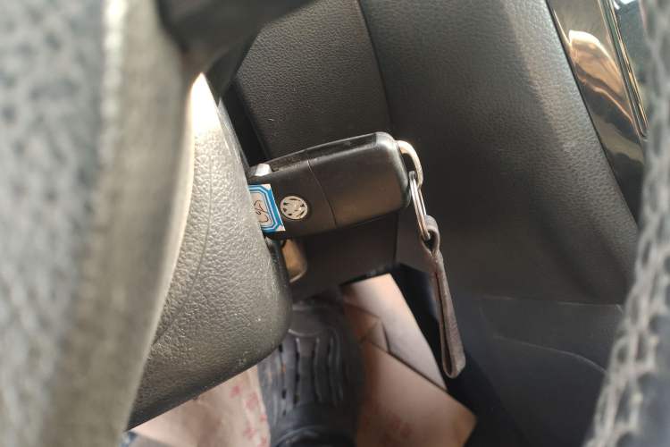 Used Volkswagen Sagitar 2014 1.4TSI Automatic Luxury Model Vehicle Key