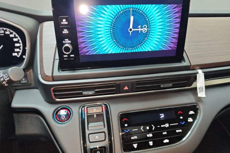 Used Honda Odyssey 2024 2.0L eHEV Sharp·Leading Edition Audio And AC Panel