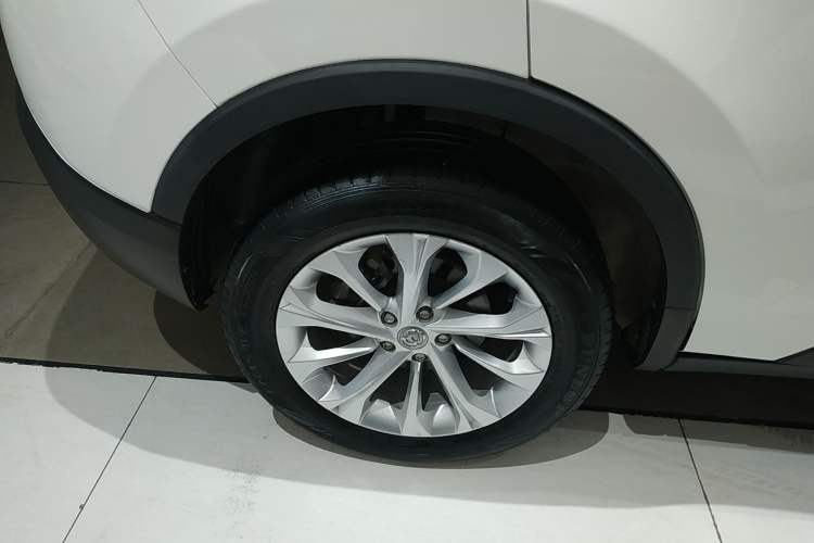 Used Brilliance V3 2017 1.5L Automatic Smart Version
