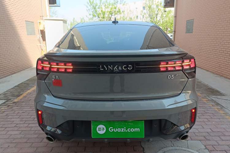 Used Lynk & Co 05 2020 2.0TD Four-Wheel Drive HypeHalo
