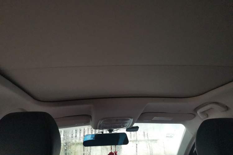 Used Haval H2s 2018 Red-Label 1.5T Dual-Clutch ZhiShang Model
