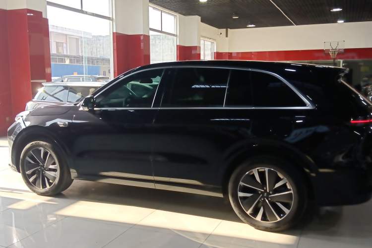 Used Li Auto L6 2025 Pro Smart Refresh Edition