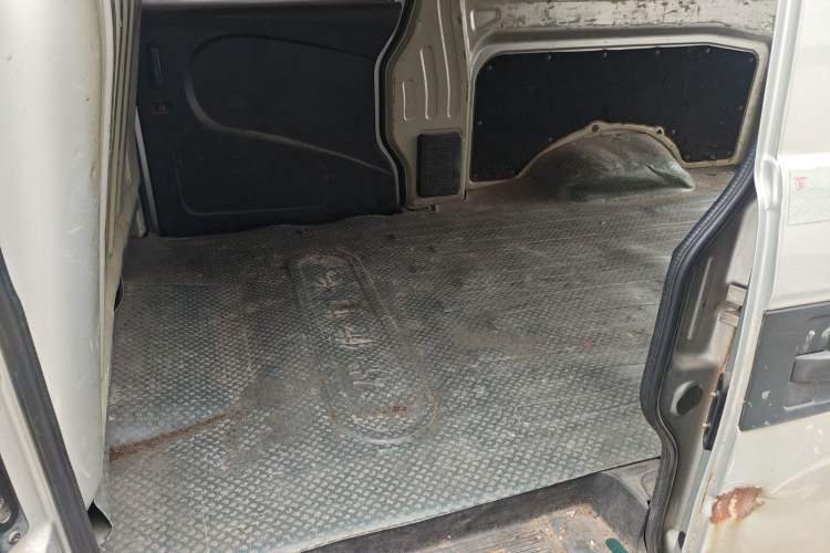 Used Karry Youyou EV 2022 SQR5037 Comfort-Style Van
