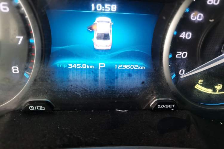 Used Geely Auto Emgrand 2017 Sedan Million Edition 1.5L CVT Upward Connectivity Version