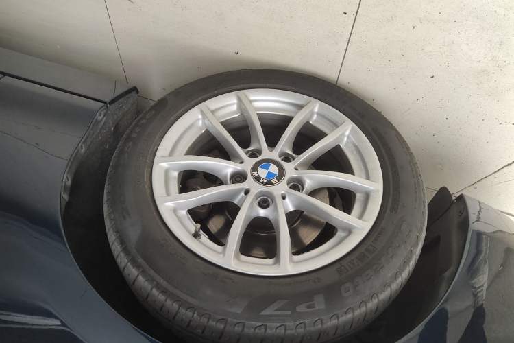 Used BMW 2 Series 2015 218i
