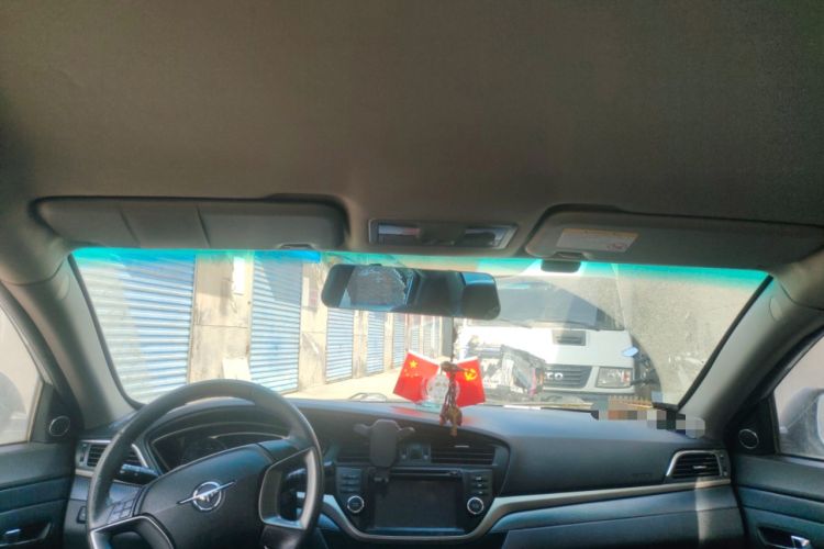 Used Haima M6 2015 1.5T Manual Luxury Model Headliner