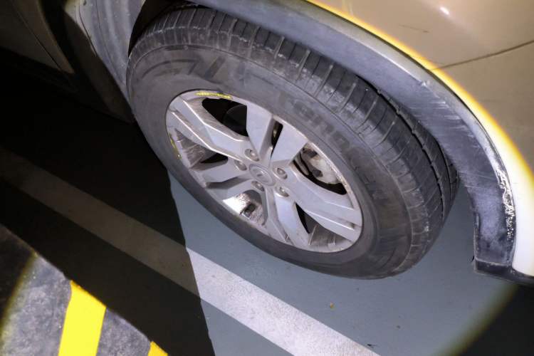 Used CHANGAN CS75 2014 1.8T Automatic Elite Version China V Standard