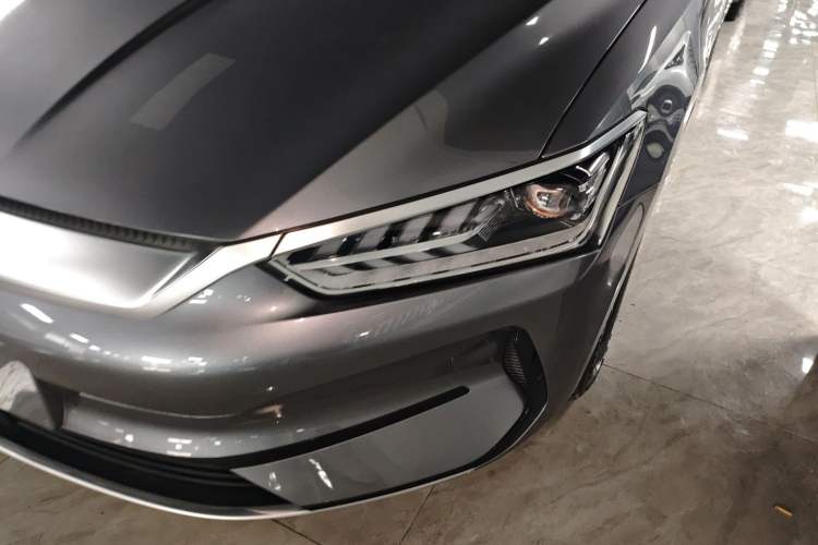 Used BYD Qin PLUS 2021 EV 400KM Leading Comfort Edition