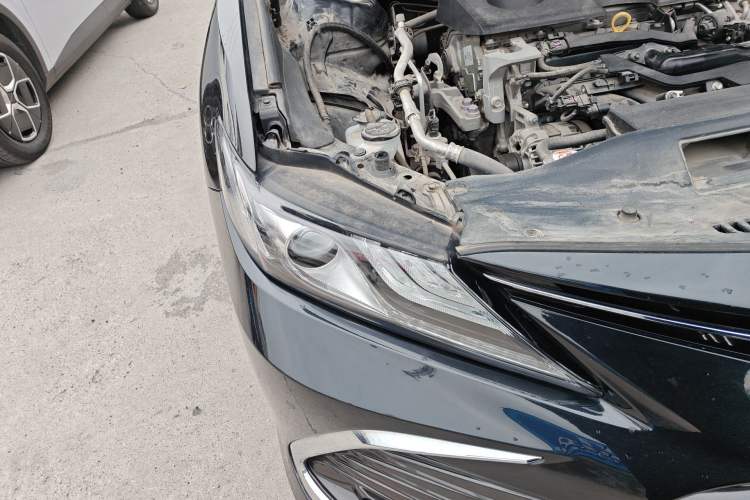 Used Toyota Camry 2021 2.0G Luxury Edition Right Front Headlight