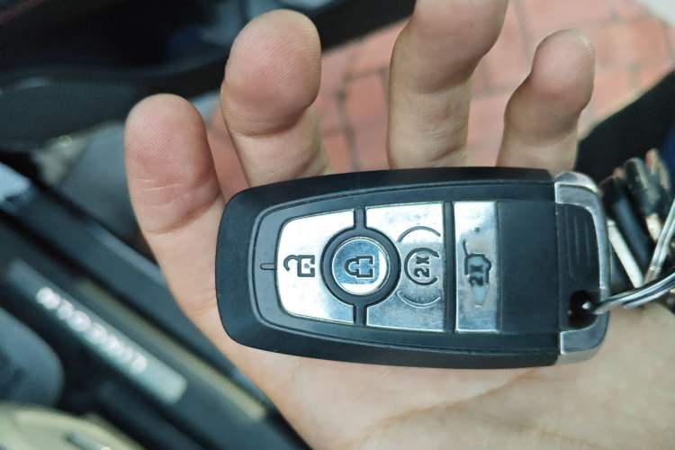 Used Lincoln Nautilus 2021 2.0T Four-Wheel-Drive California Coast Limited Edition