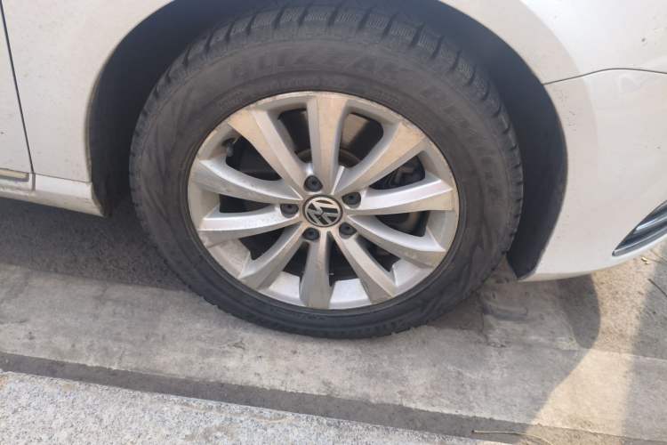 Used Volkswagen Magotan 2012 1.8TSI Luxury Model
