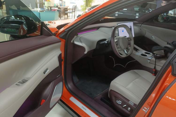 Used Xiaomi Auto YU7 2025 Ultra-Long Range All-Wheel Drive Pro Version