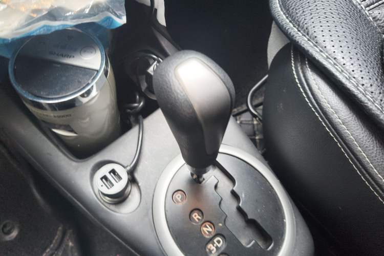 Used Suzuki Swift 2011 1.5L Automatic Sport Audiovisual Edition Gear Lever
