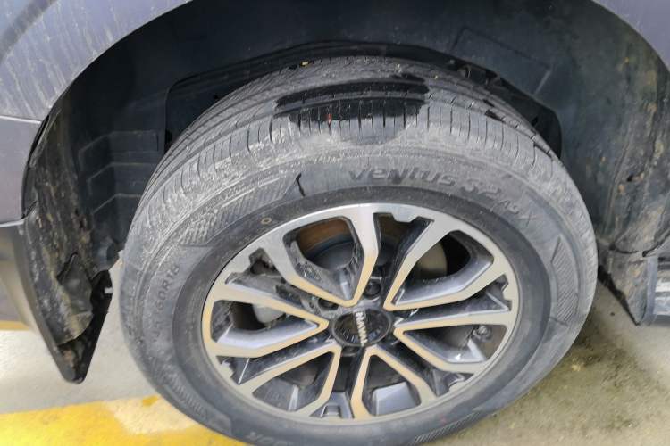 Used Haval H5 2023 2.0T Automatic All-Wheel Drive LinkedIn Gasoline Right Rear Wheel Hub