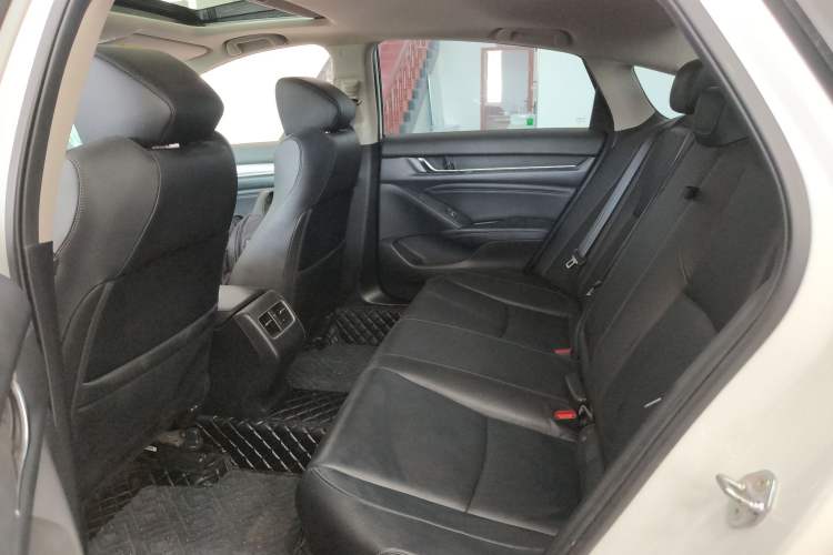 Used Honda Accord 2018 260TURBO Elite Edition China VI Left Rear Seat