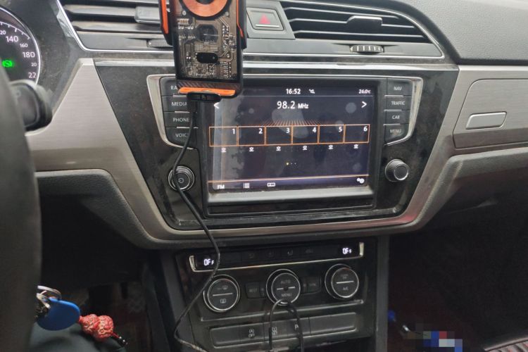 Used Volkswagen Touran 2016 Volkswagen Touran L 280TSI DSG Comfort Edition
