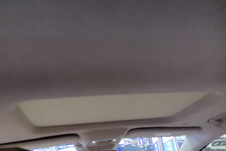 Used Denza D9 2022 DM-i 970 Four-Wheel Drive Flagship Model
