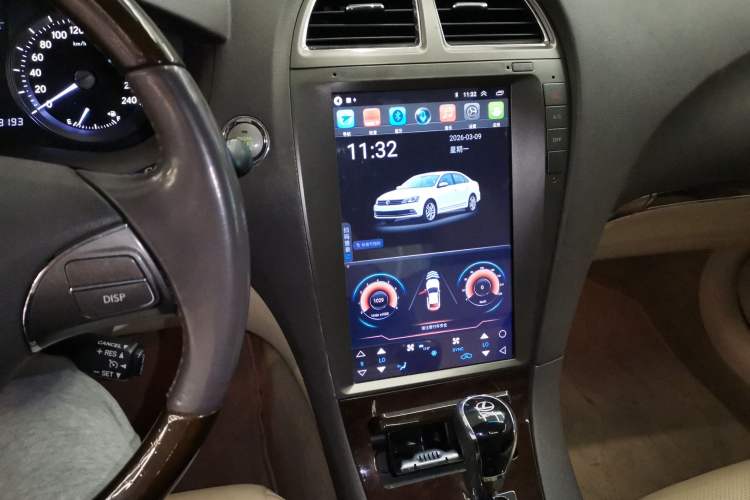 Used Lexus ES 2010 350 Prestige Edition Audio And AC Panel