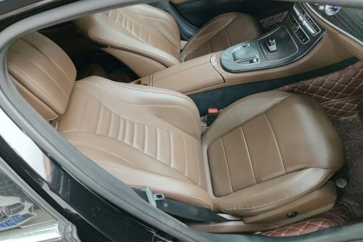 Used Mercedes-Benz E-Class 2020 E 300 L Sporty and Stylish Model
