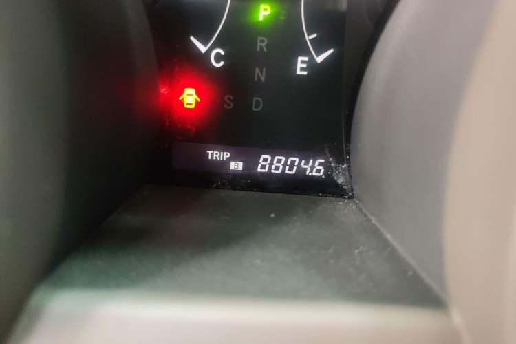 Used Toyota Highlander 2012 2.7L Two-Wheel Drive 7-Seater Luxury Edition