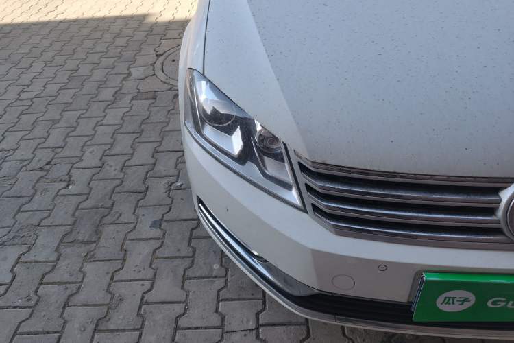 Used Volkswagen Magotan 2013 1.8TSI Premier Model Right Front Headlight