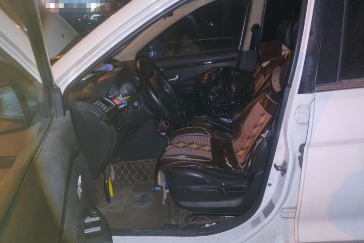 Used Dongfeng Fengon 370 2016 1.5L Manual Luxury 7-Seater
