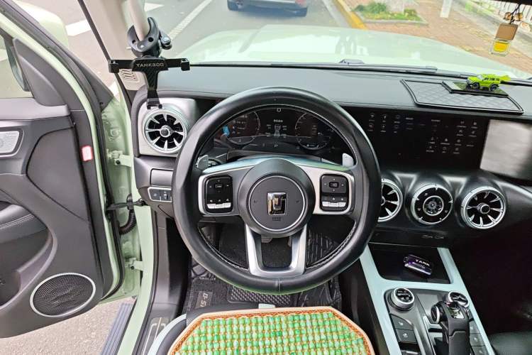 Used Tank 300 2021 City Edition 2.0T—Truly Stylish Steering Wheel