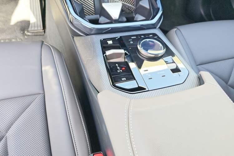 Used BMW X3 2025 xDrive25L Luxury Package
