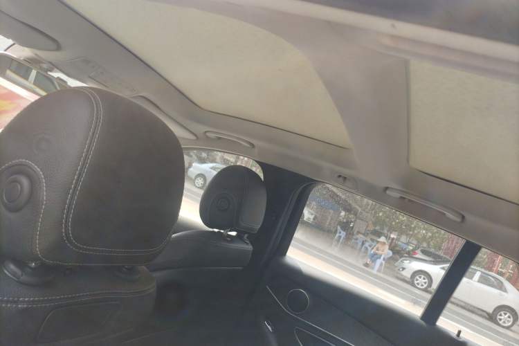 Used Mercedes-Benz C-Class 2015 C 200 station wagon Headliner