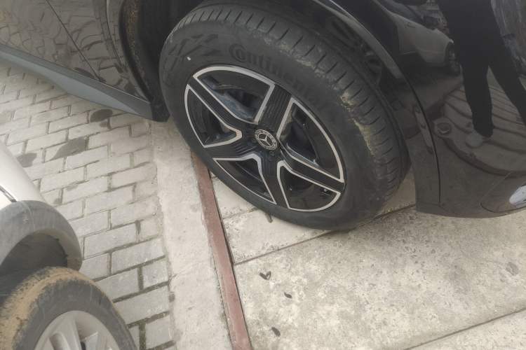 Used Mercedes-Benz GLC Coupe 2024 GLC 260 4MATIC Coupe SUV
