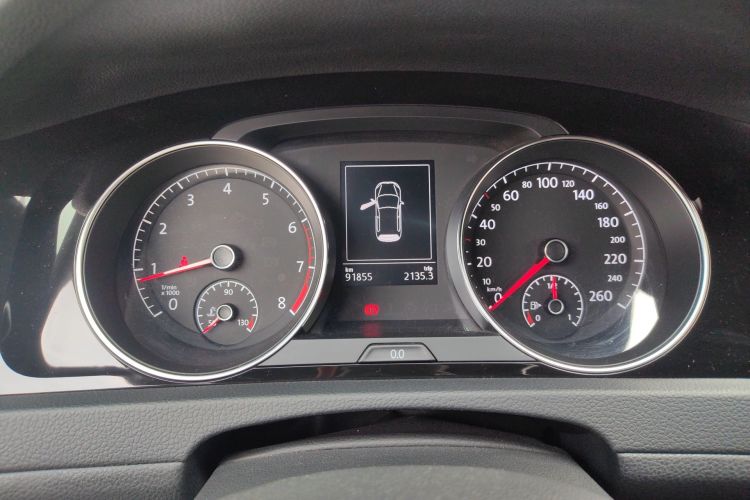 Used Volkswagen Golf 2016 1.4TSI Manual R-Line Instrument Cluster