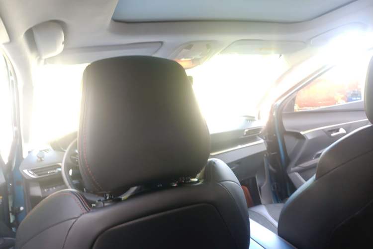 Used Peugeot 5008 2017 380THP 7-Seater Elite Edition
