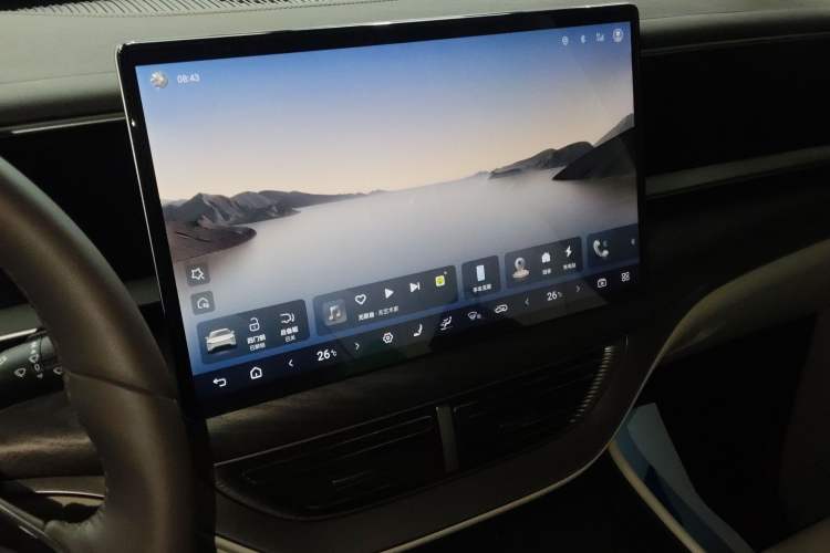 Used Denza D9 2024 DM-i 1050 Luxury Model
